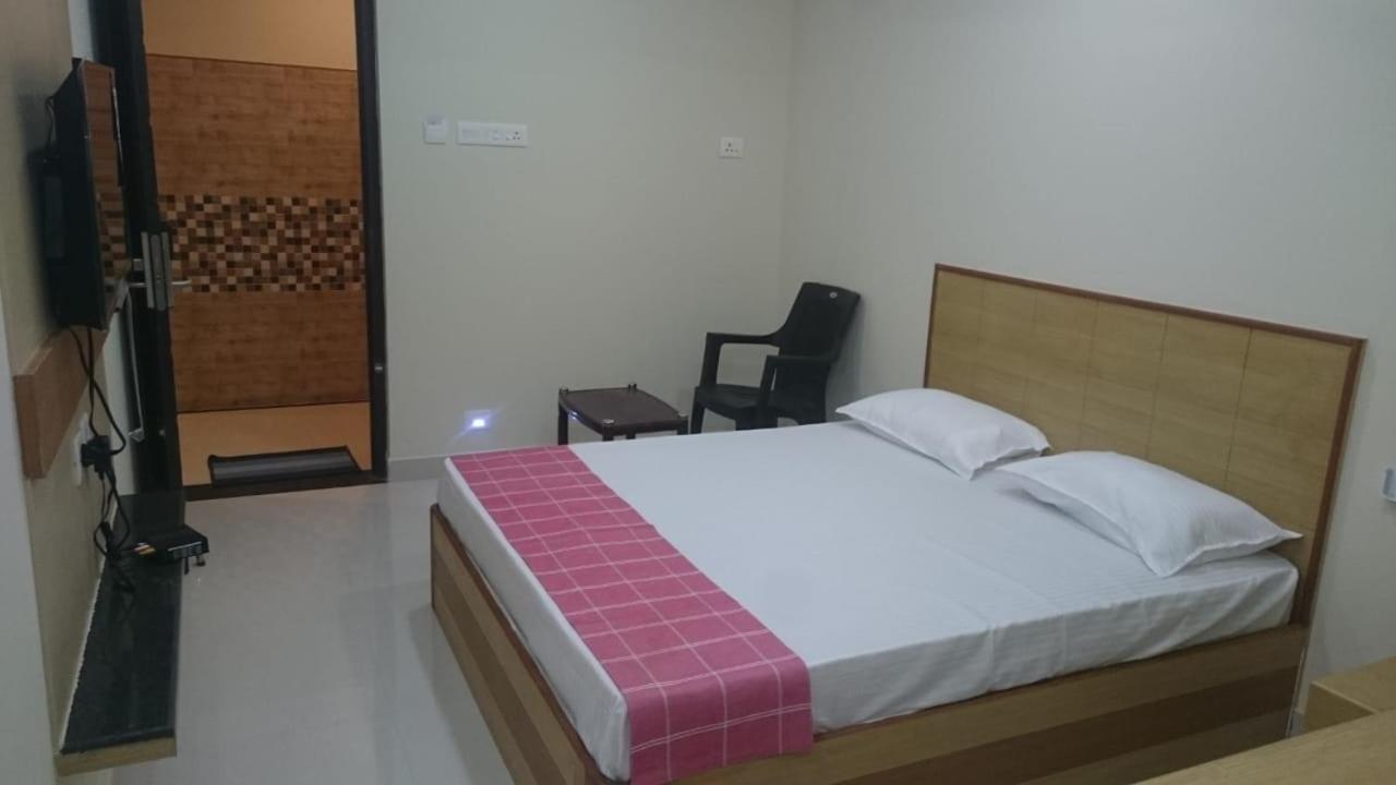Karthickresidency Salem Bagian luar foto